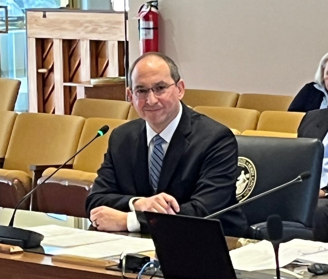 House Oversight Committee finds room to improve basic services for state government